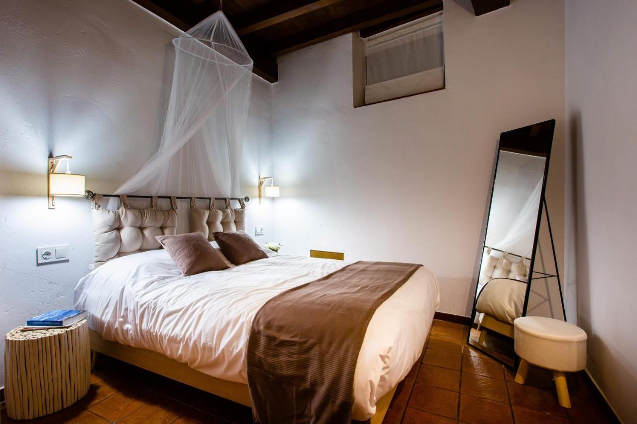 Apartamentos Puente De La Juderia Ервас Екстер'єр фото