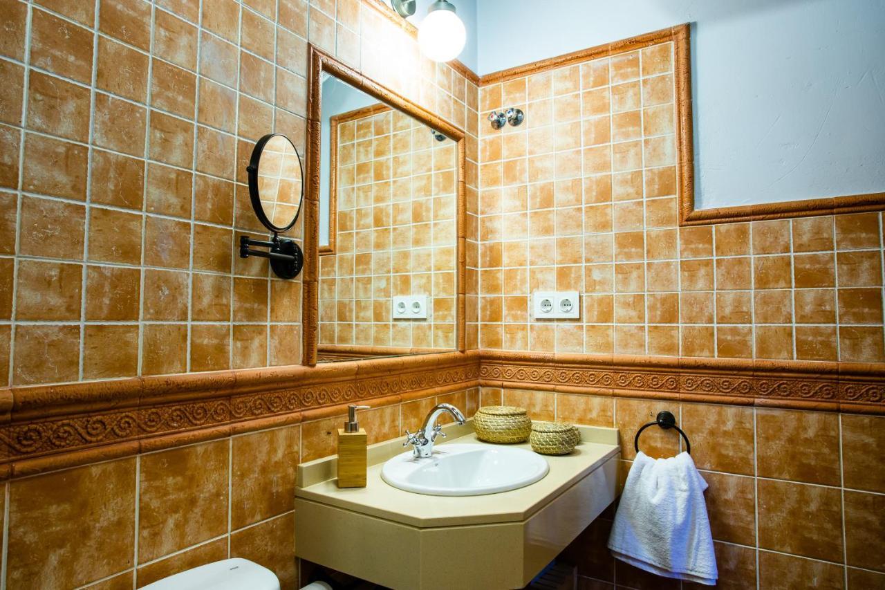 Apartamentos Puente De La Juderia Ервас Екстер'єр фото