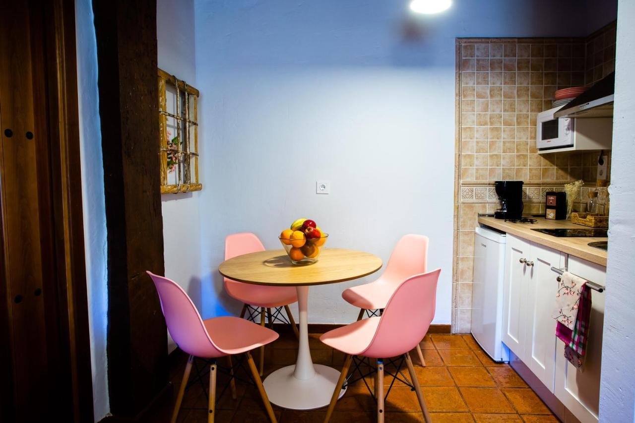 Apartamentos Puente De La Juderia Ервас Екстер'єр фото