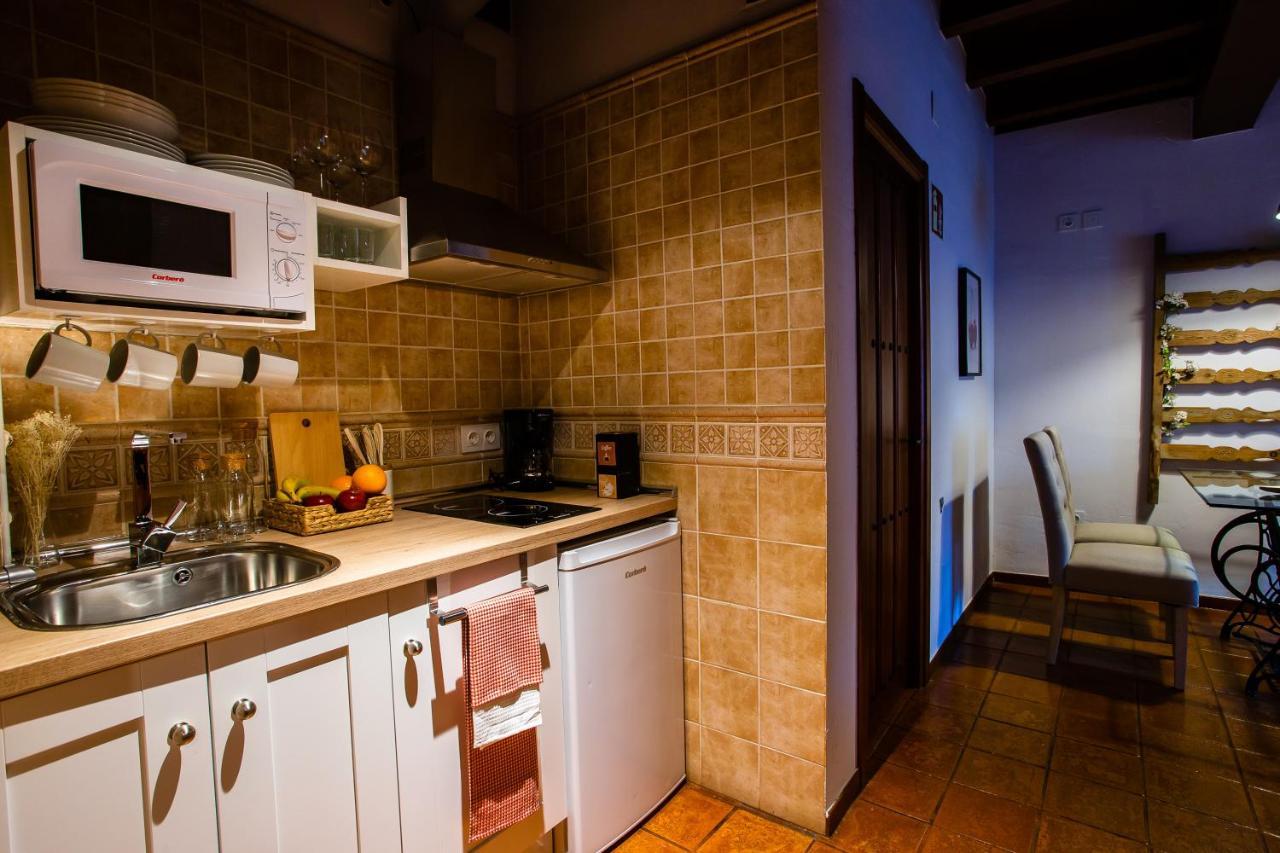 Apartamentos Puente De La Juderia Ервас Екстер'єр фото