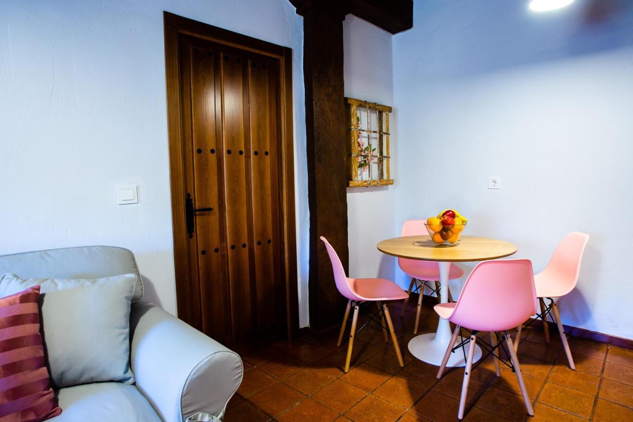 Apartamentos Puente De La Juderia Ервас Екстер'єр фото