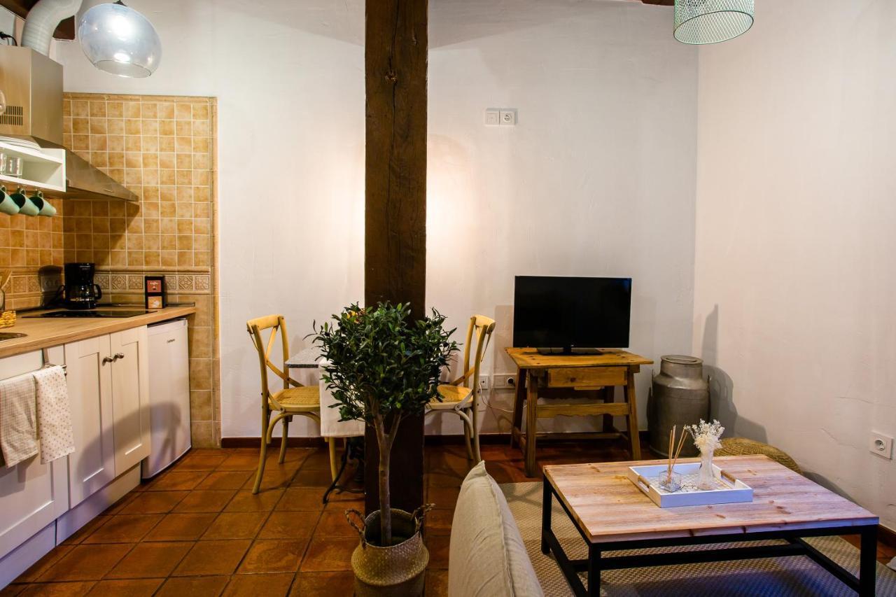 Apartamentos Puente De La Juderia Ервас Екстер'єр фото