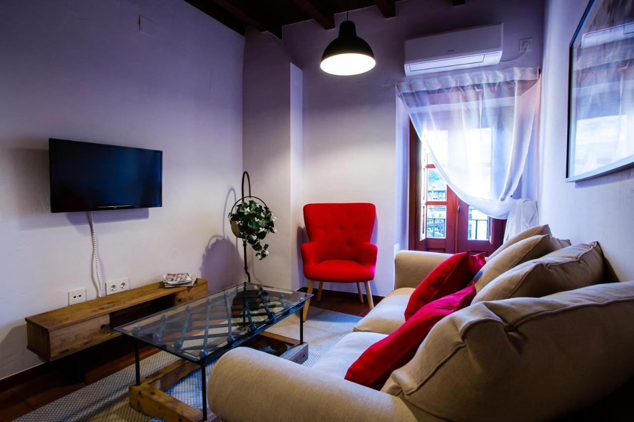 Apartamentos Puente De La Juderia Ервас Екстер'єр фото