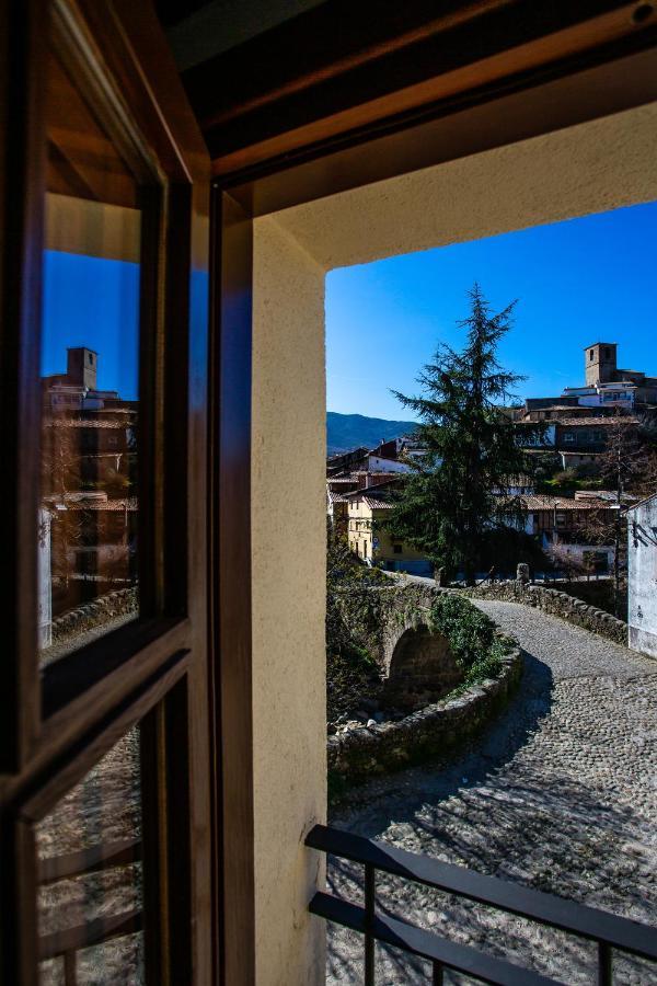 Apartamentos Puente De La Juderia Ервас Екстер'єр фото